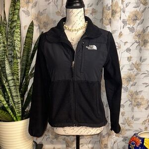 The North Face Black Women's Hybrid Fleece Jacket